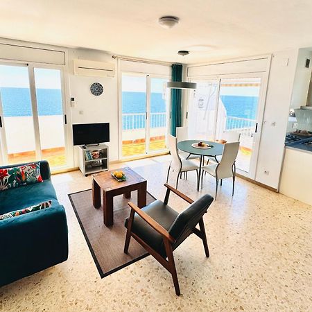 Charming Sea Front 3 Bedroom Apartment - Incredible Views! Л'Аметла де Мар Екстериор снимка